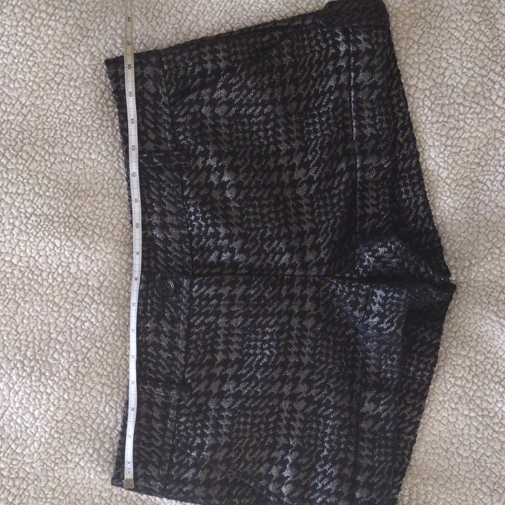 Express shorts - Picture 2 of 5